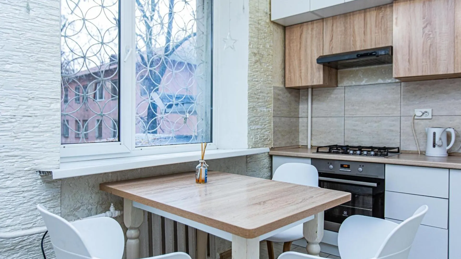 Apartaments Nazarbaeva 235 알마티 아파트